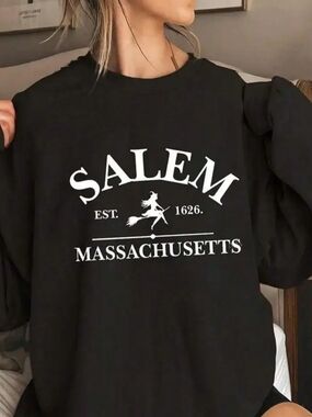 Salem Massachusetts Black Graphic Crewneck Sweatshirt